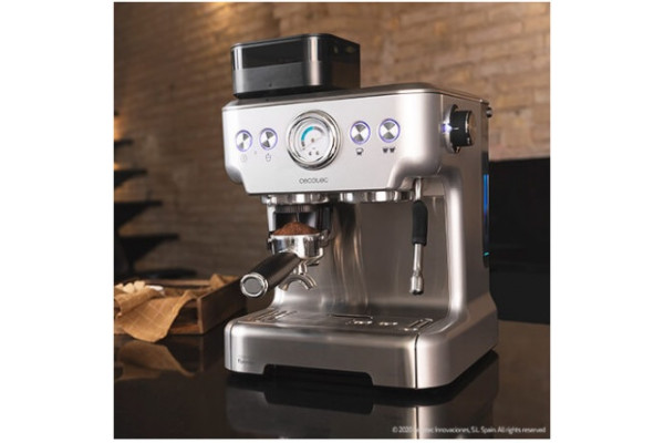 Cafetera express Cumbia Power Espresso 20 Barista Aromax Cecotec